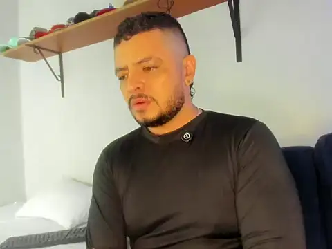 Snapshot of jeann_alexx chatting on July 10, 11:27 pm jeann alexx online show from July 10, 11:27 pm