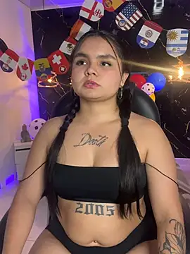 TifanyRoseX online show from June 30, 6:52 pm