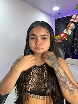 TifanyRoseX online show from July 5, 6:37 pm