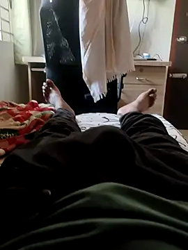 Snapshot of Tamilan_fucks chatting on July 13, 4:01 am Tamilan fucks online show from July 13, 4:01 am