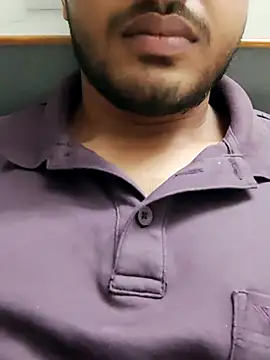Snapshot of Tamilan_fucks chatting on June 24, 8:06 pm Tamilan fucks online show from June 24, 8:06 pm