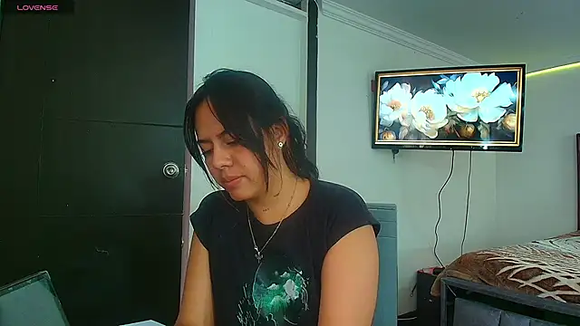 TaniaMendoza online show from June 10, 11:33 am