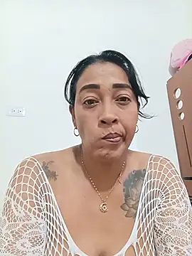 candelahot10 online show from July 8, 3:56 pm