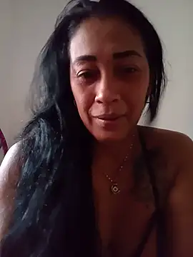candelahot10 online show from June 21, 2:45 pm