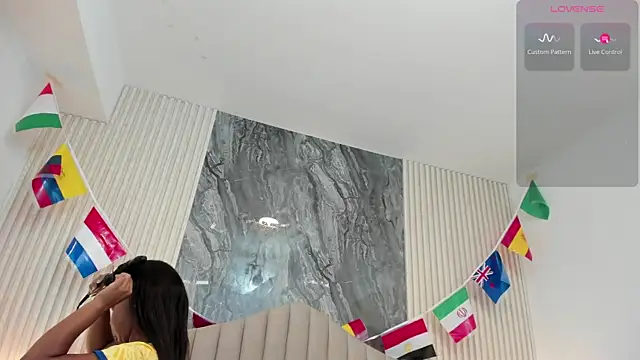 TiiffanyJackson1 online show from June 27, 8:26 pm
