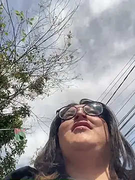 Aly 96 online show from June 10, 2:40 pm