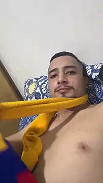 Snapshot of Di_manuel chatting on June 21, 6:03 pm Di manuel online show from June 21, 6:03 pm