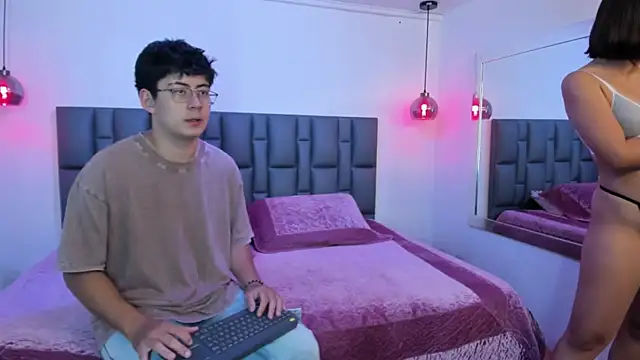 DominicaAndLorenzo online show from July 6, 1:40 pm