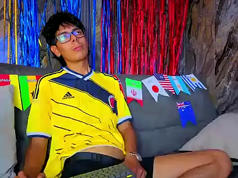Noha King online show from June 11, 8:06 pm