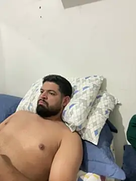 mineirinho3120 online show from July 8, 12:13 am