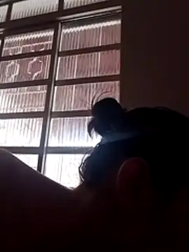 Snapshot of melzinhasafadinha26 chatting on July 10, 5:35 pm melzinhasafadinha26 online show from July 10, 5:35 pm