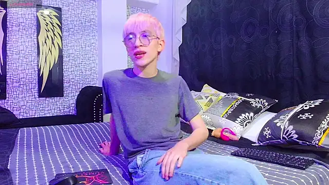 axell stone  online show from July 21, 9:27 pm