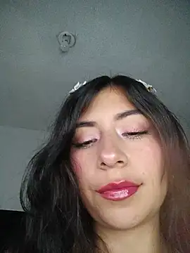 Snapshot of Cali99ope chatting on June 17, 11:14 pm Cali99ope online show from June 17, 11:14 pm