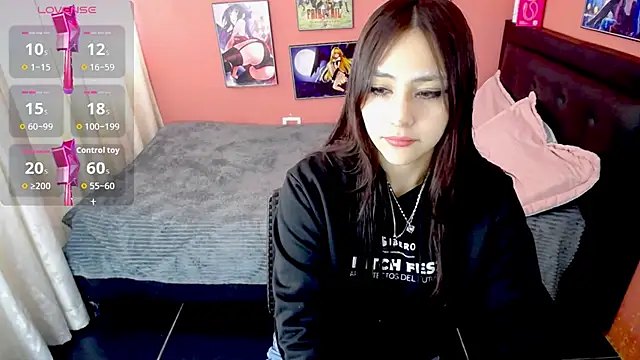 Sakura Mimi online show from July 16, 1:30 pm