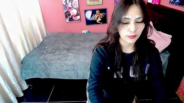 Sakura Mimi online show from July 8, 11:55 am