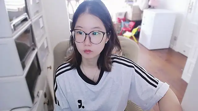 xiaoxiong-99 online show from June 12, 6:55 am