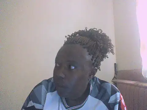Snapshot of laula3030 chatting on July 18, 10:24 am laula3030 online show from July 18, 10:24 am
