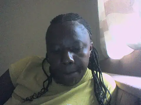 Snapshot of laula3030 chatting on June 19, 5:24 am laula3030 online show from June 19, 5:24 am
