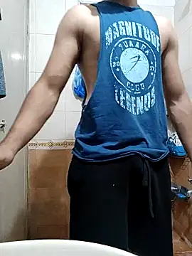 hunkfreakin online show from June 15, 7:52 am