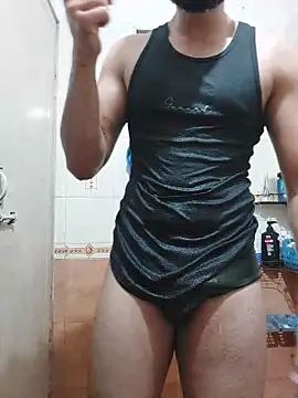 hunkfreakin online show from June 17, 6:51 pm