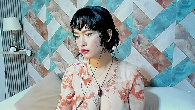 addison avery online show from June 26, 3:12 am