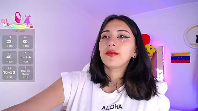 Snapshot of Camiila__1 chatting on July 9, 12:15 pm Camiila 1 online show from July 9, 12:15 pm