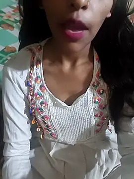 Cute Merry   online show from July 8, 5:19 am