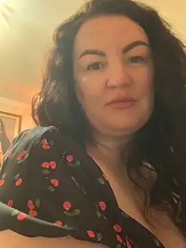 Rita kis online show from June 15, 7:35 pm