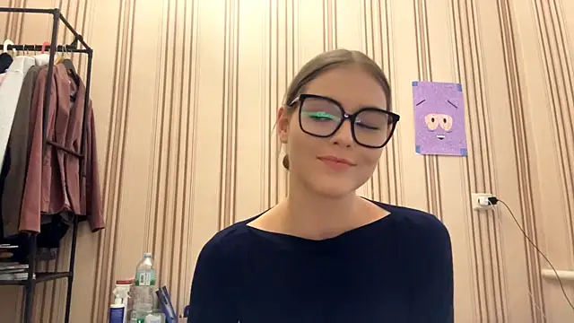 MiaWonderind online show from June 17, 2:16 pm