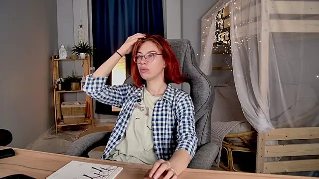 SeraphineDuskryn online show from July 21, 8:48 am