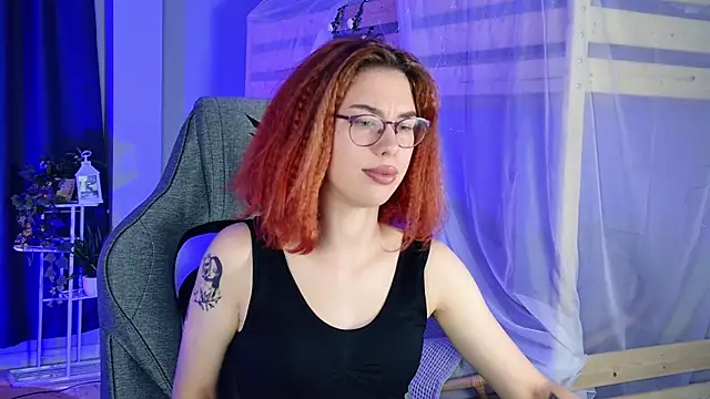 SeraphineDuskryn online show from August 4, 8:35 pm