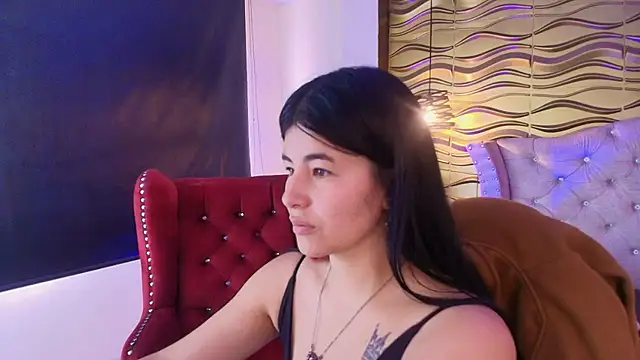 Snapshot of _Ninaharpper chatting on July 7, 1:25 pm Ninaharpper online show from July 7, 1:25 pm