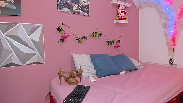 peach babe online show from July 15, 3:35 am