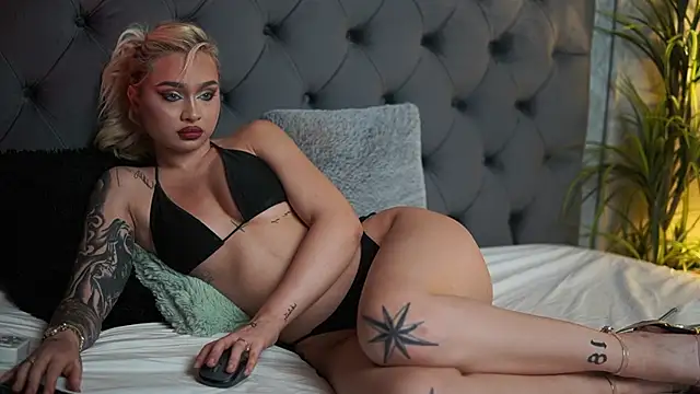 BiankaViper online show from June 14, 7:59 pm