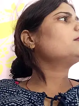 Snapshot of Missridhi chatting on July 11, 1:22 pm Missridhi online show from July 11, 1:22 pm