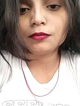 Snapshot of Missridhi chatting on June 16, 11:43 am Missridhi online show from June 16, 11:43 am