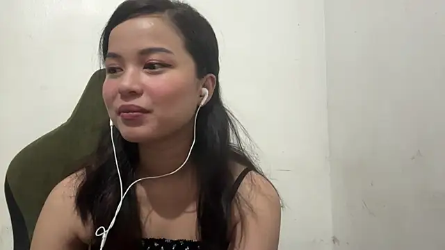 Snapshot of ValerieMyerson chatting on June 15, 1:00 pm ValerieMyerson online show from June 15, 1:00 pm
