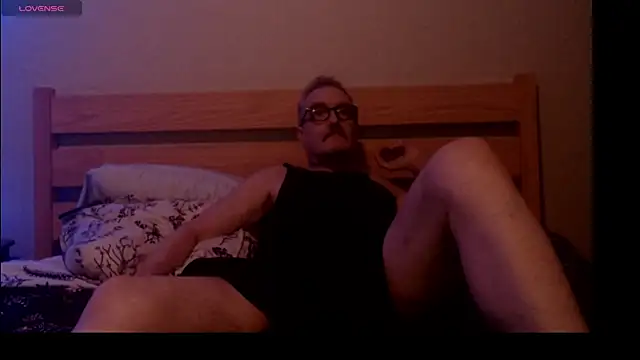 KinkyStacheDaddy online show from June 30, 5:29 am