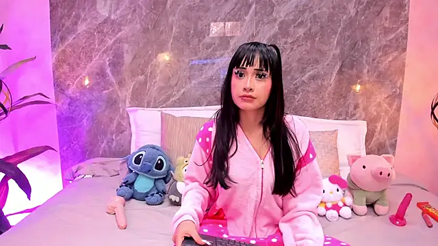 MiaRivvers online show from July 17, 12:24 pm
