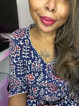 I am amisha online show from June 12, 6:38 pm