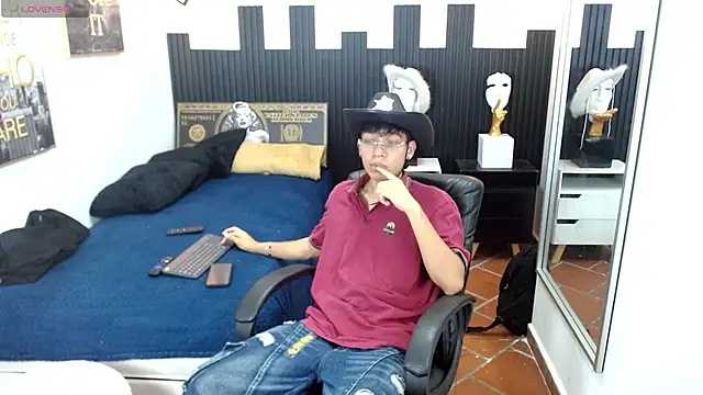 Jake Falcon online show from June 11, 1:08 pm