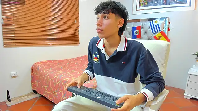 Jake Falcon online show from July 22, 11:34 am