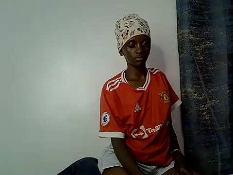 Snapshot of Night_nurse_1 chatting on June 17, 8:19 pm Night nurse 1 online show from June 17, 8:19 pm