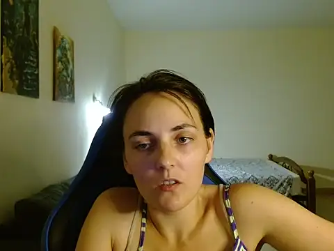 OliviaTheS online show from July 7, 9:29 pm