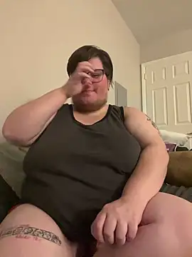 femboyphoenix online show from June 13, 2:20 am