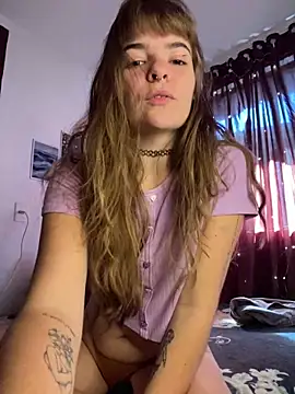 Snapshot of BarbieRapunzel chatting on June 16, 5:13 pm BarbieRapunzel online show from June 16, 5:13 pm