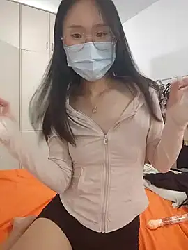 xiaomin666 online show from July 13, 4:06 pm