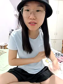 xiaomin666 online show from July 27, 6:26 pm