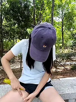 xiaomin666 online show from July 25, 2:52 am