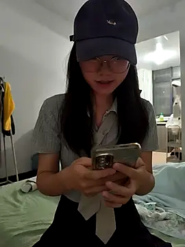 xiaomin666 online show from July 25, 3:18 pm
